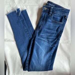 American Eagle Woman’s Super High Rise Crop Jegging size 4